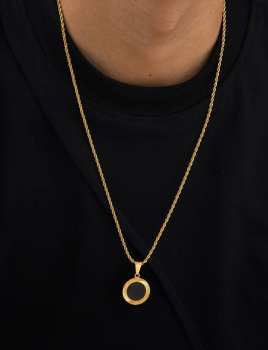Men’s 18k Gold Plated Black pendant drop necklace
