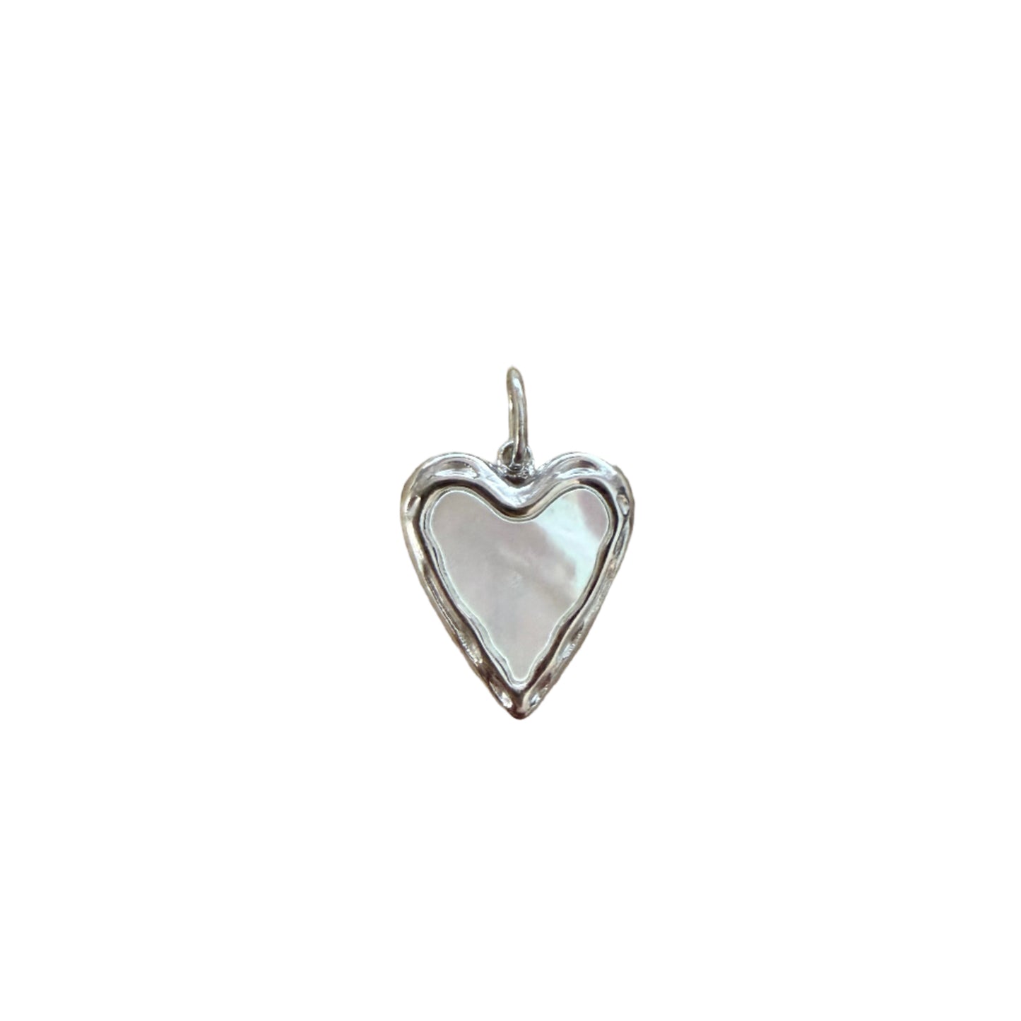 Heart charm in silver and mother of pearl