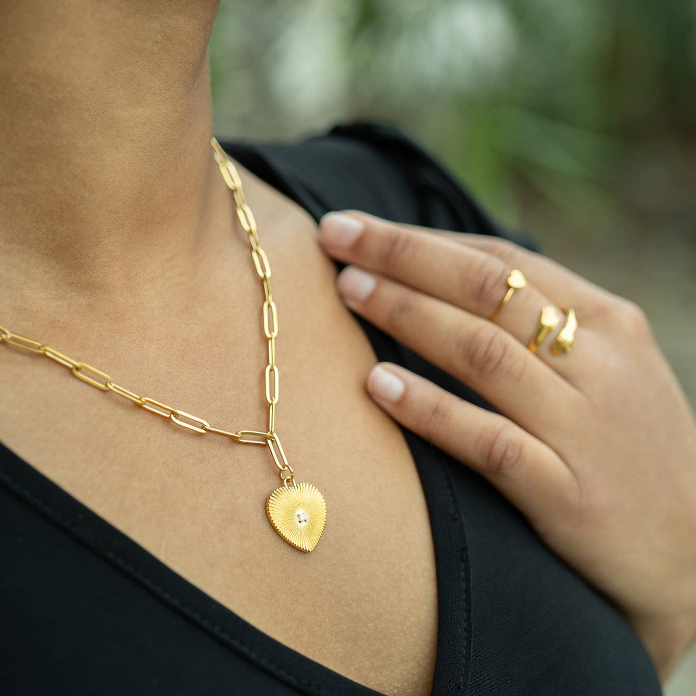 Sunburst cubic zirconia Heart Paperclip Pendant Necklace