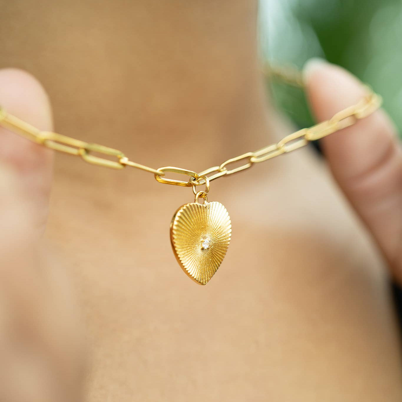 Sunburst cubic zirconia Heart Paperclip Pendant Necklace