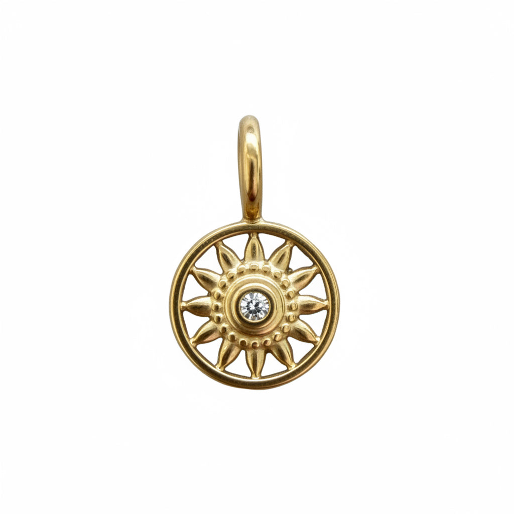 Sun with cubic zirconia charm 18k gold finish - Mini