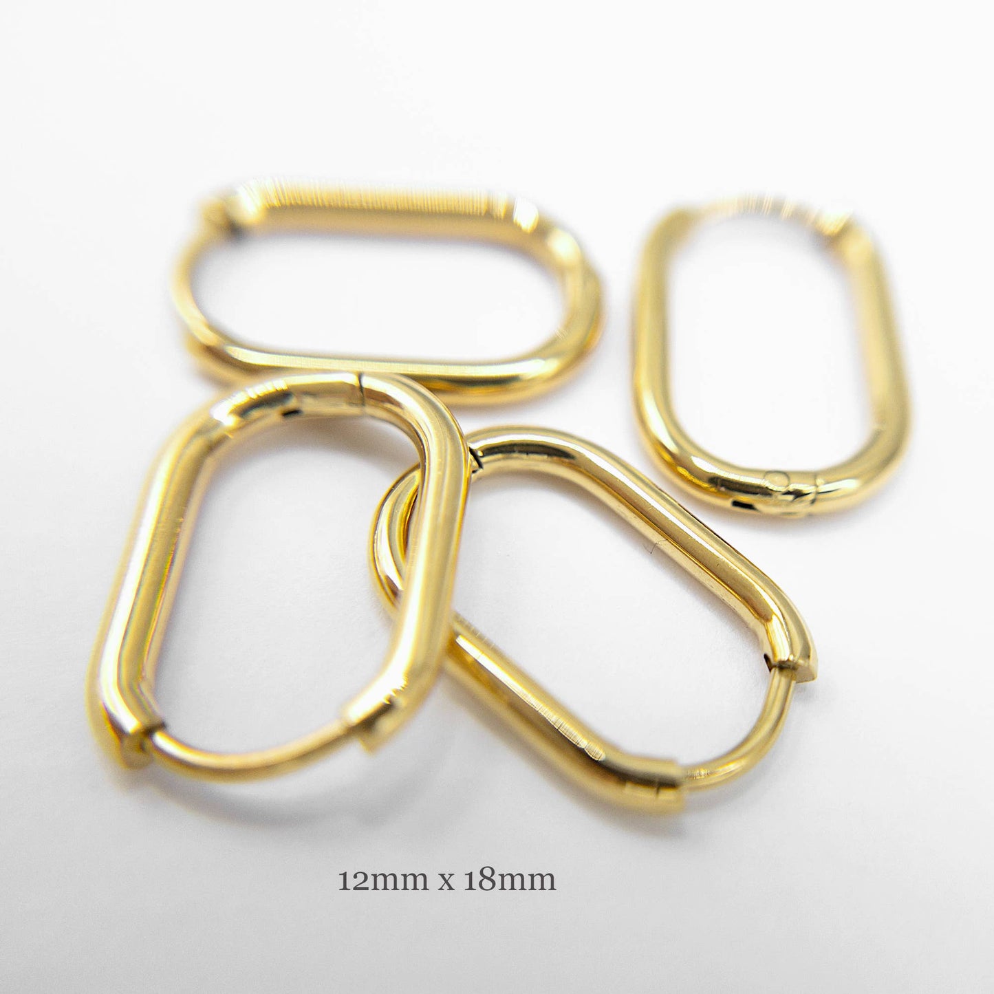 Large Oval Huggie Hoop Earrings 18k Gold plated